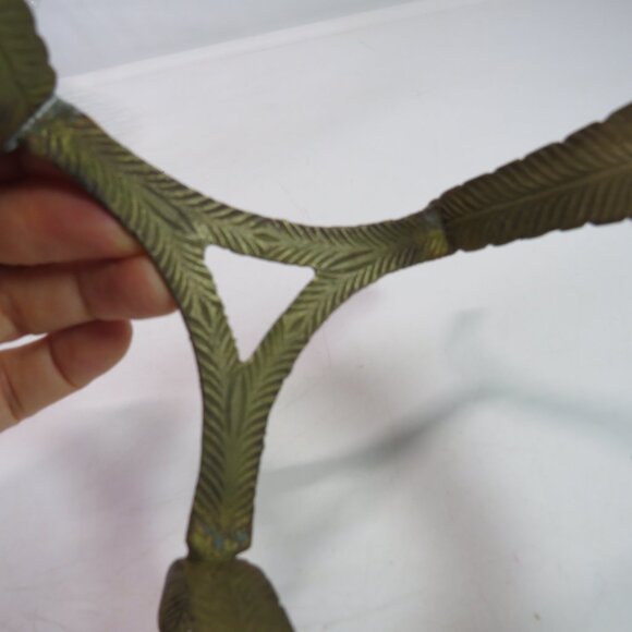 Crackle Glass & Brass Stand w Roses & Leaves Embossed Triangle Centerpiece - Picture 16 of 17